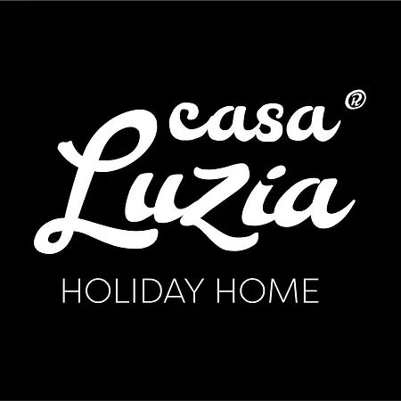Dom wakacyjny Casa Luzia *