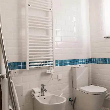 Casa Luzia بيت للعطل *